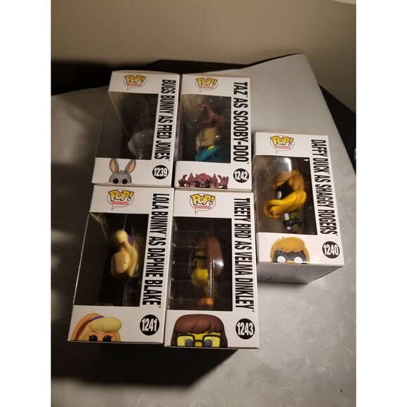 WB 100 Looney Tunes Funko Pop Set of 5 Tweety, Lola Bunny, Taz, Daffy Duck,Bugs - Picture 2 of 5